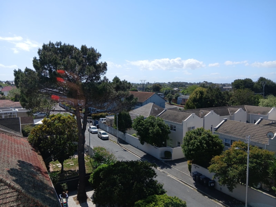 To Let 1 Bedroom Property for Rent in Diep River Western Cape